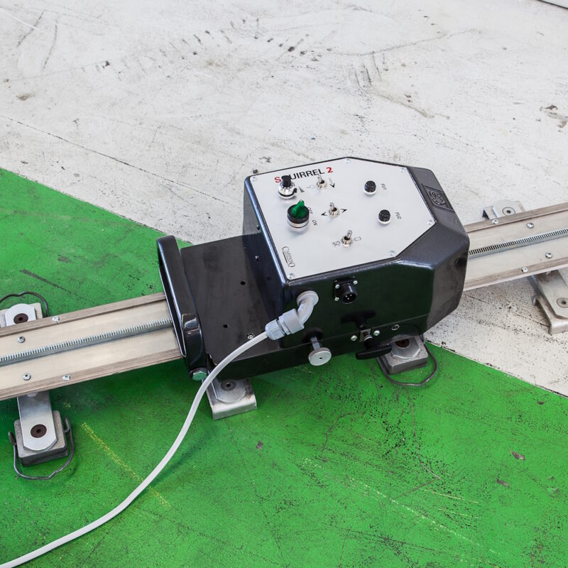 Squirrel 2 welding motorized carriage