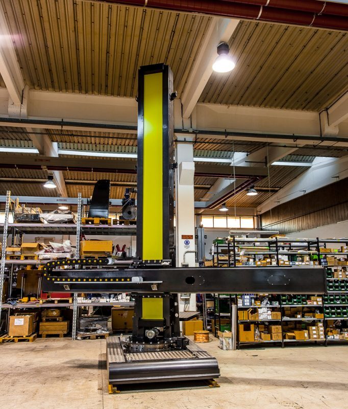 I-Power Column & Boom