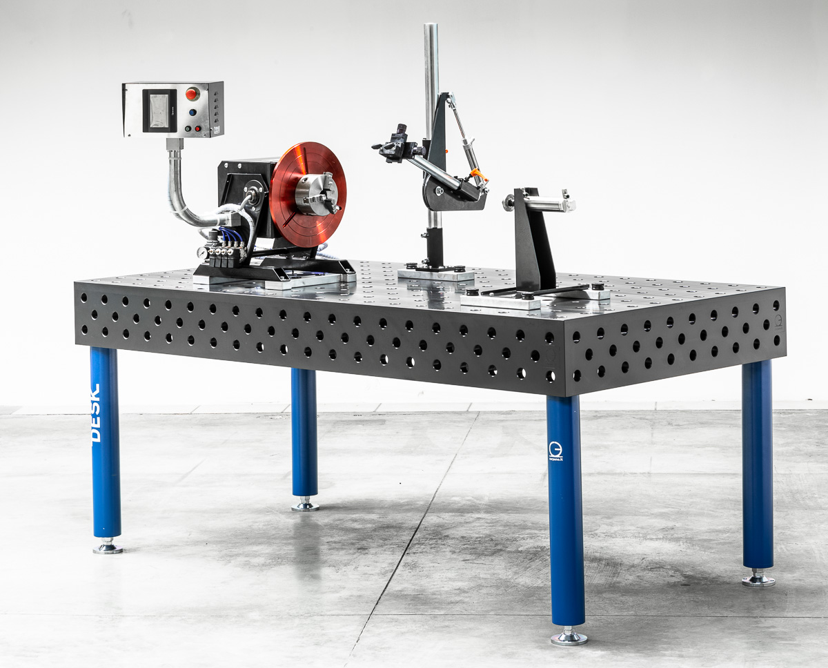 Tavolo saldatura Desk con posizionatore da banco ONE